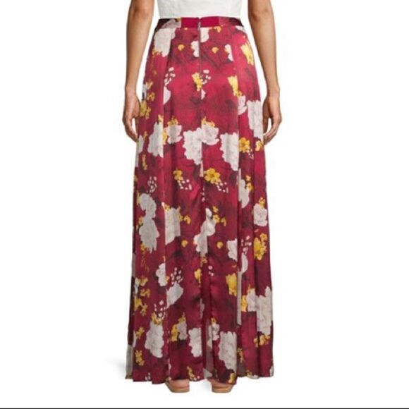 Alice + Olivia Athena Silk Maxi Pleated Skirt - Picture 4 of 11